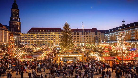 Blick auf den Striezelmarkt Dresden